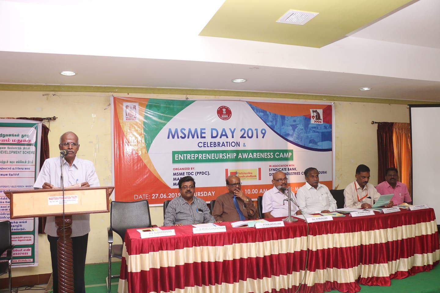 65654819_1422685394537317_3398835104267632640_n